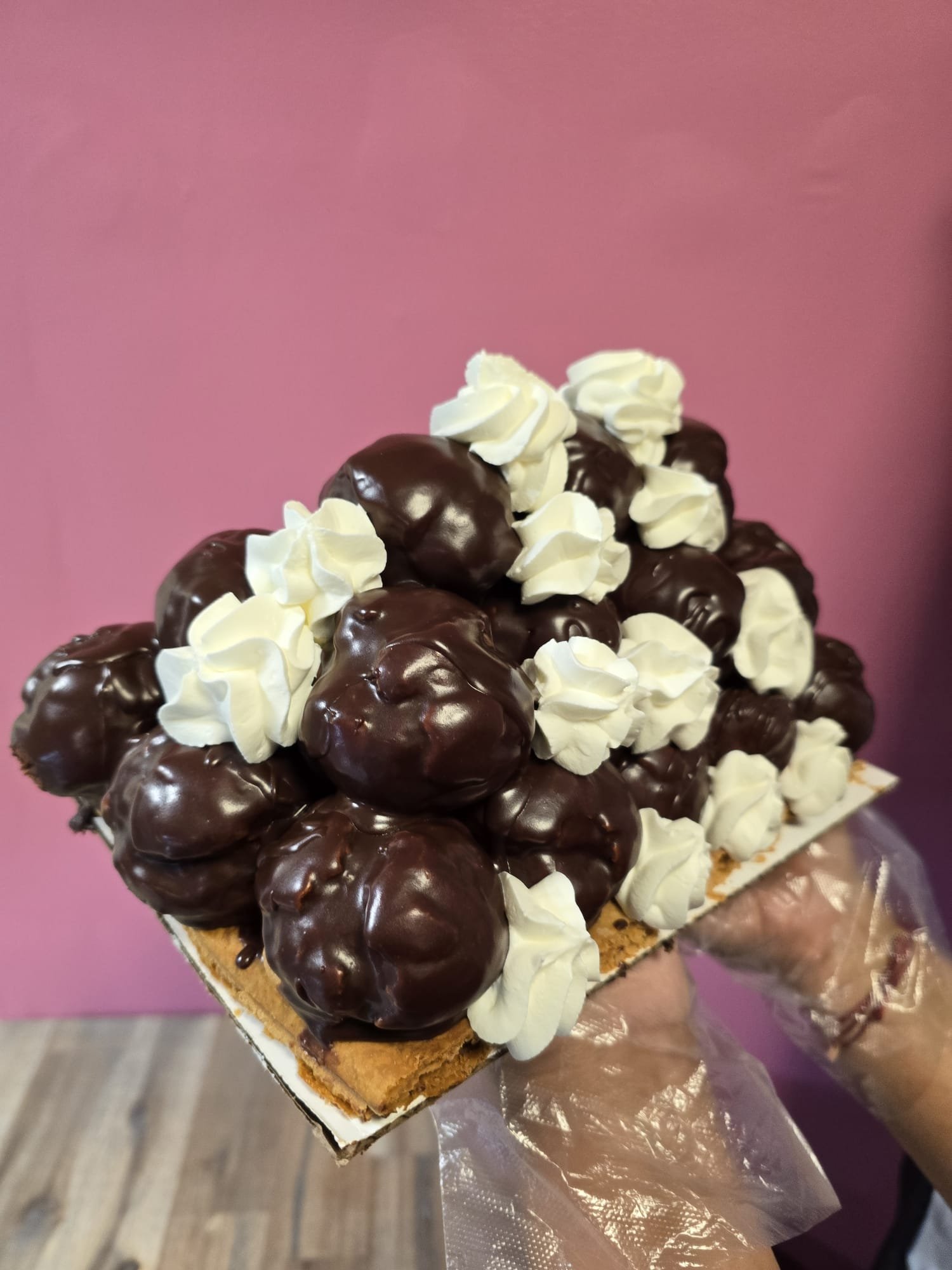 Profiteroles Cake - Image 2